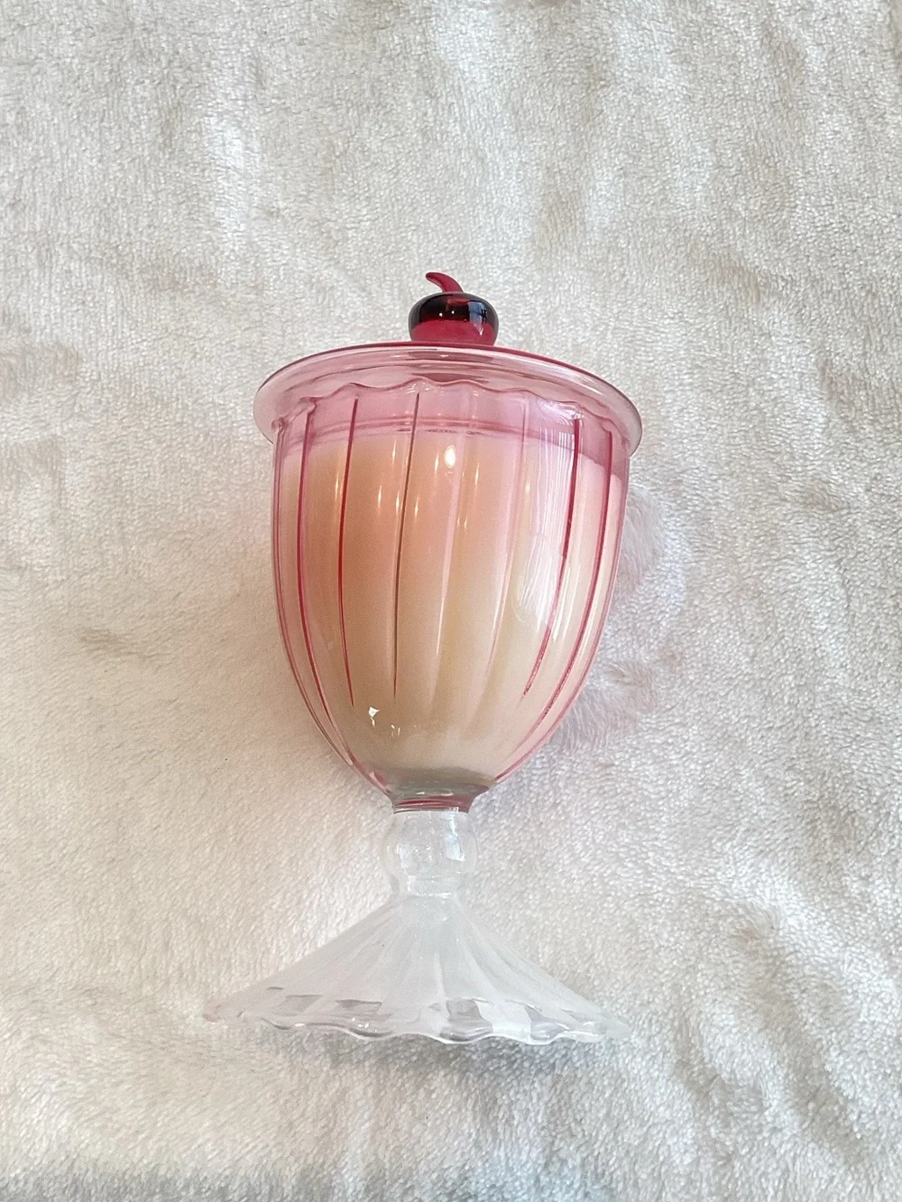 Anthropologie Vanilla Milkshake Glass Candle Astrid Gourmand New Ice Cream
